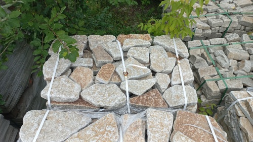 Гранитный плитняк галтованный для парковки купить в Вологде