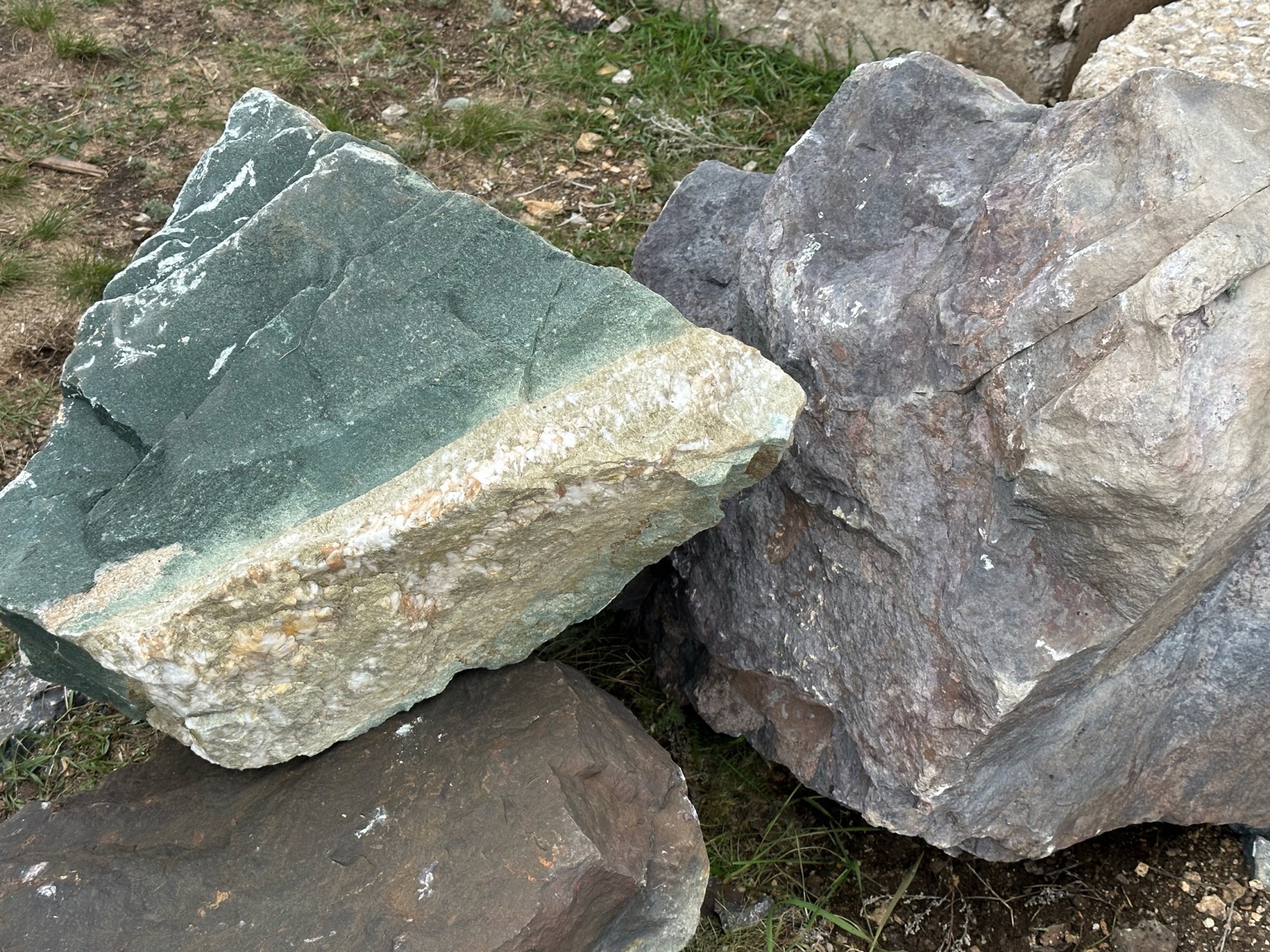 Камни для ландшафтного дизайна зелёные 10-60 килограмм купить в Вологде