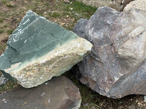 Камни для ландшафтного дизайна зелёные 10-60 килограмм купить в Вологде