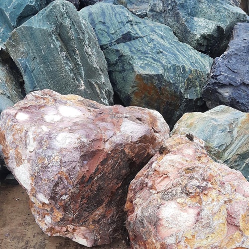 Ландшафтные глыбы красно-фиолетовые 200-1000 килограмм купить в Вологде