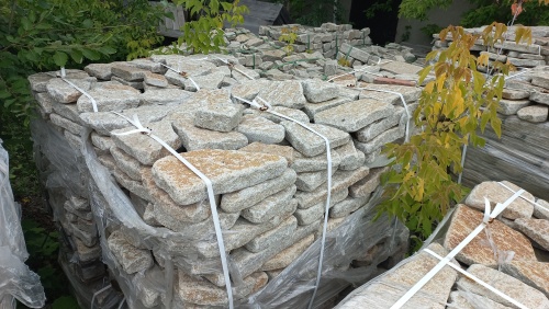 Гранитный плитняк галтованный для парковки купить в Вологде