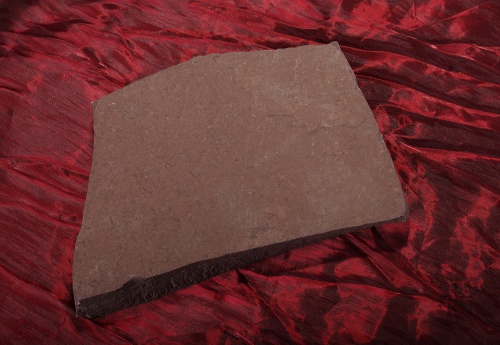 Плитняк лемезит бордовый для цоколя 1,5-2 см купить в Вологде