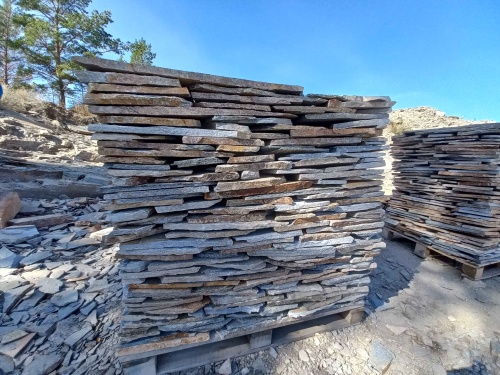 Плитняк златолит серебристый для фасада купить в Вологде